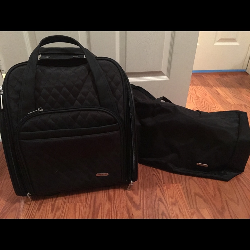 Traveling Carryon Set